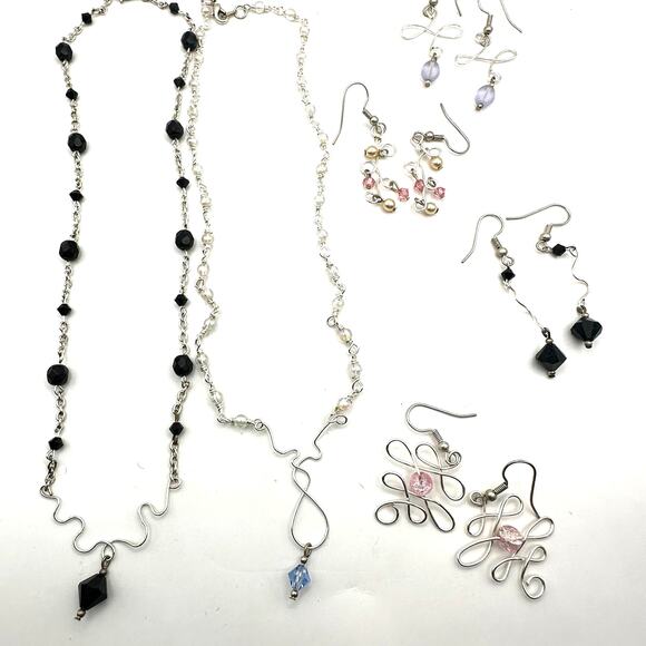 Costume Jewelry Lot Necklace Pierced Earring Set Unbranded Casual Silver tone - Picture 1 of 11